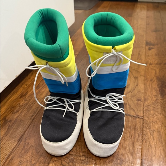 Adidas Carl Grueber Moon Boots - Picture 2 of 6